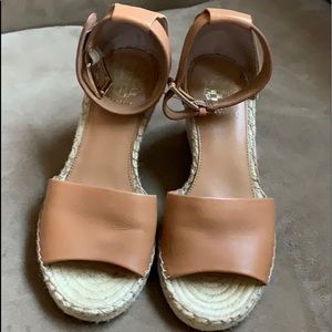 Vince Camuto  Espadrilles